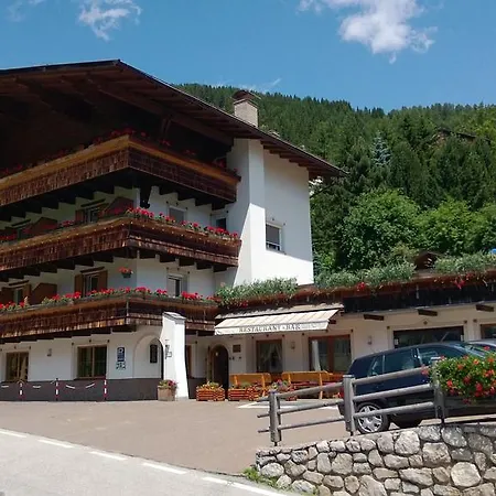 Hotel Alisander Corvara In Badia