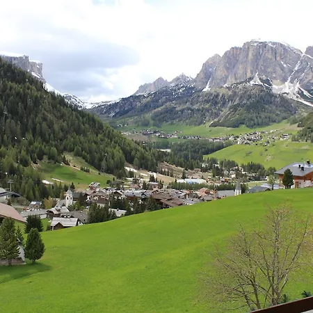 Alisander Hotel 3*